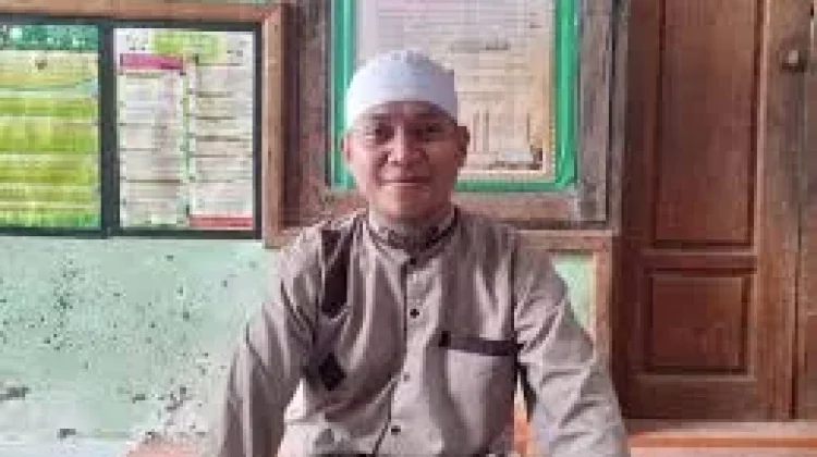 Kecanduan Gadget Penyebab Pemuda Islam Jauh Dari Al-Qur'an