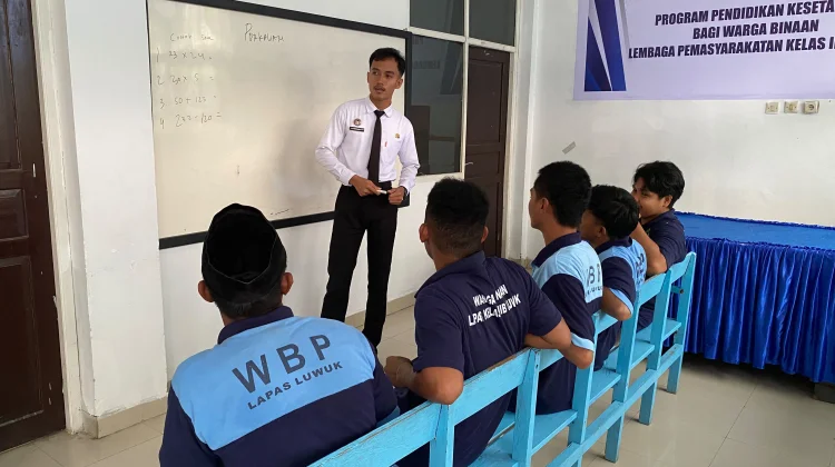 Lapas Luwuk Terus Gaungkan Pendidikan Kesetaraan Bagi Narapidana dan Anak Binaan