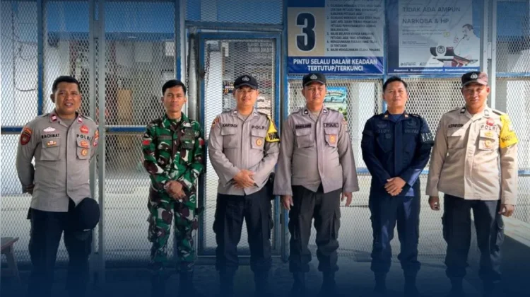 Lewat Patroli Sambang Rutin, TNI-Polri Perkuat Keamanan Lapas Luwuk