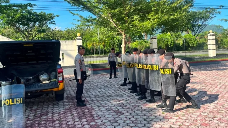 Sat Samapta Polres Tojo Una-Una Tingkatkan Kesiapsiagaan Melalui Latihan Dalmas