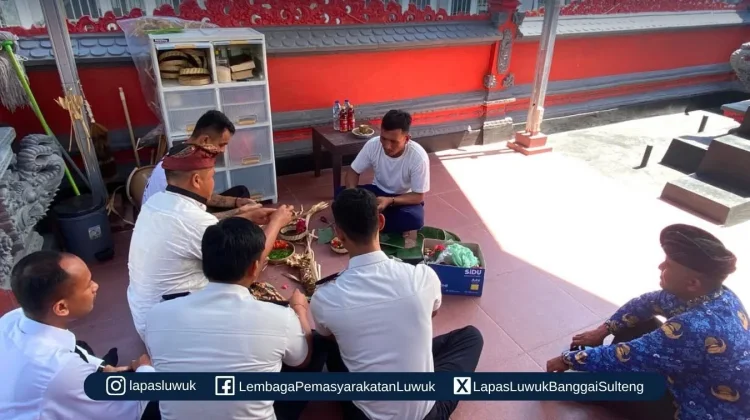 Lapas Luwuk Perkuat Pembinaan Spiritual Warga Binaan Hindu