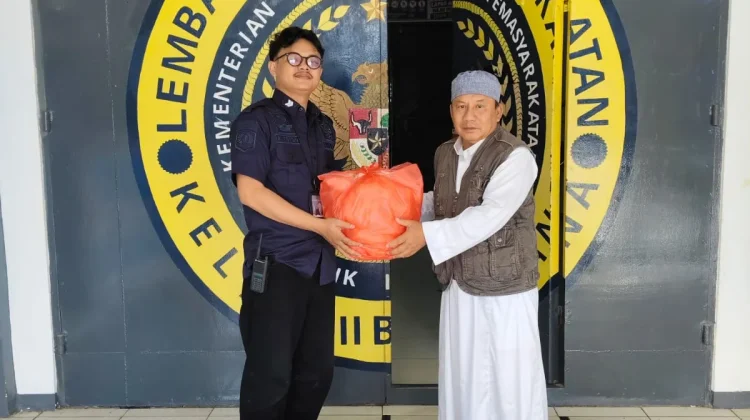 Yayasan Sahabat Hijrah Bersama Salurkan 170 Dos Sarapan di Lapas Ampana