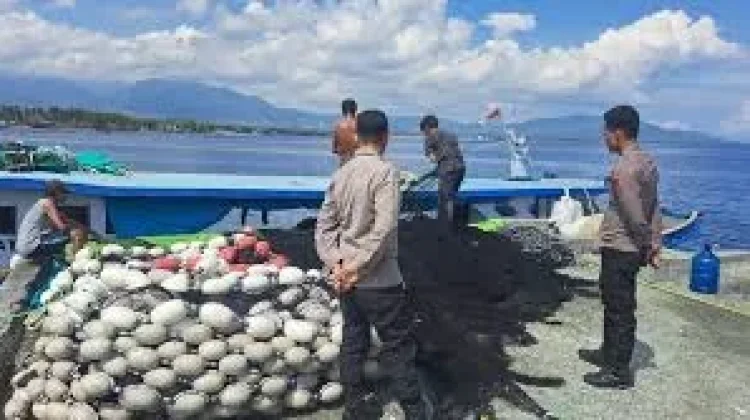 Sat Samapta Polres Touna Optimalkan Edukasi Warga Pesisir Cegah Korban di Laut