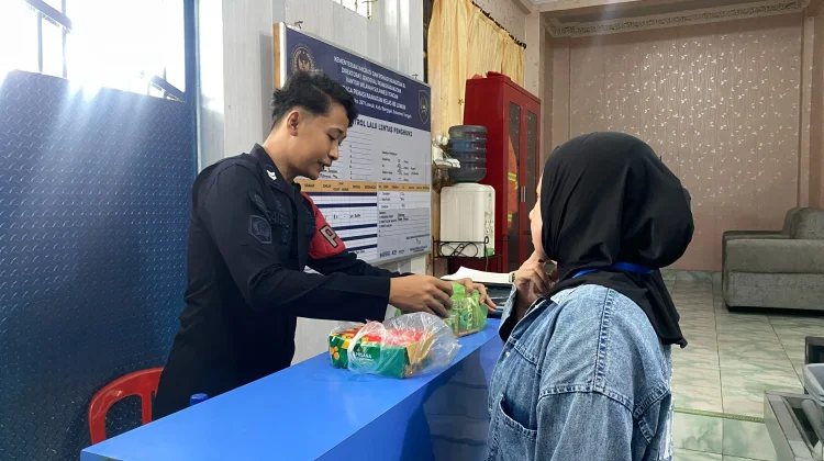 Lapas Luwuk Perketat Pemeriksaan Pengunjung dan Warga Binaan