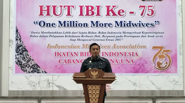 Bupati Ilham: Bidan Kunci Wujudkan Generasi Emas dan Kemajuan Touna
