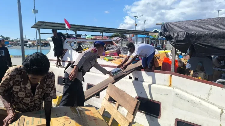 Satpolairud  Edukasi Keamanan Ingatkan Warga Jaga Laut dan Keselamatan