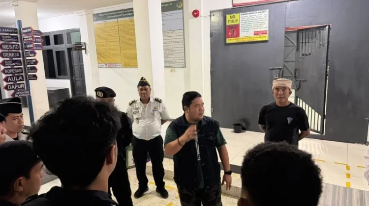 Lapas Ampana Berikan Penguatan Disiplin pada Petugas Pengamanan
