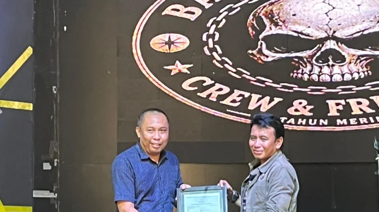 Musisi Sulteng Terima Sertifikat Hak Cipta, Karya Kian Terlindungi