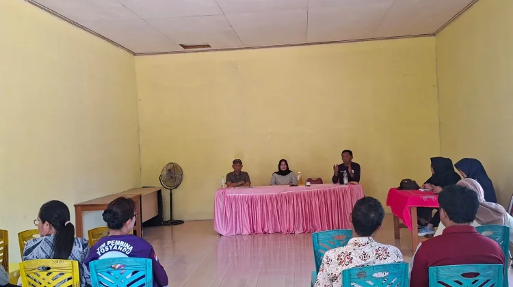 Wabup Touna Pantau Pemutakhiran DTSEN di Sejumlah Desa Kecamatan Ulubongka