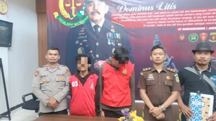Polsek Lore Selatan Serahkan Dua Tersangka Kasus Penganiayaan ke JPU