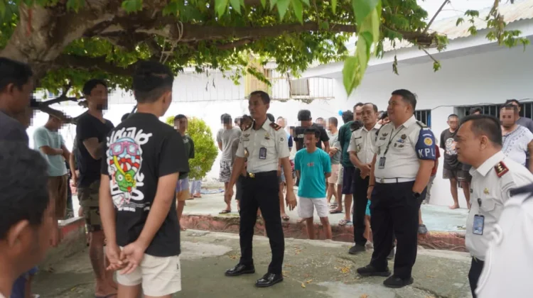 Lapas Ampana Perketat Razia Blok Hunian, Teguhkan Komitmen Zero HALINAR