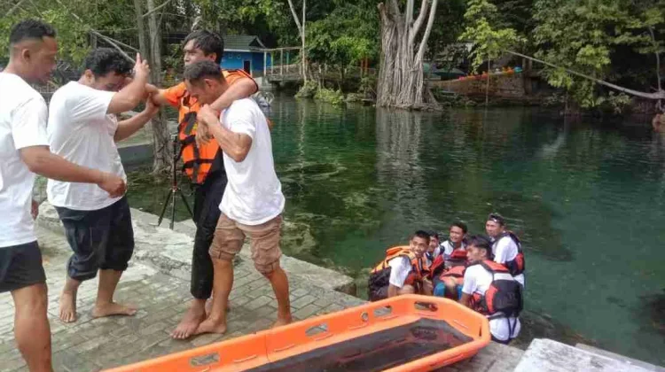 Basarnas Sulteng Gelar Simulasi Penyelamatan di Objek Wisata Malotong Touna