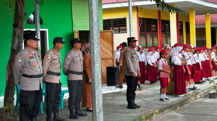 Polres Touna Bangun Karakter Pelajar lewat Edukasi Kamtibmas di SDN 1 Ratolindo