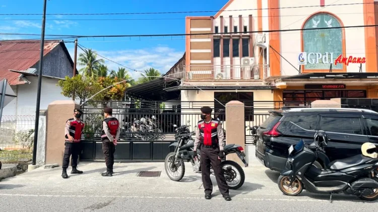 Sat Samapta Polres Touna Patroli Pengamanan Ibadah Minggu di Sejumlah Gereja