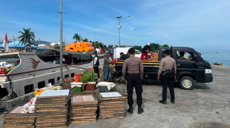 Patroli Kota Upaya Satsamapta Polres Touna Jaga Kamtibmas di Sejumlah Lokasi