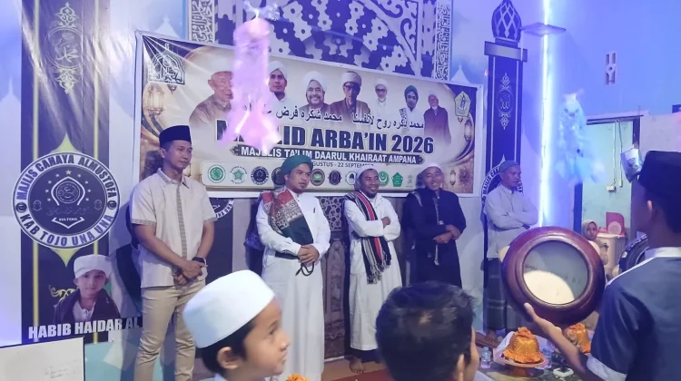 Hadiri Maulid Arba’in Kapolres Touna Ajak Masyarakat Teladani Akhlak Nabi
