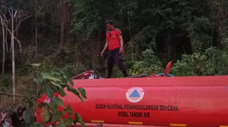 BPBD Touna Siagakan Tim Gabungan Hadapi Karhutla di Tojo