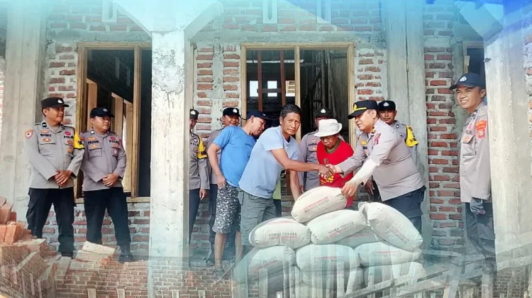 Polsek Lamala Serahkan Bantuan Semen untuk Pembangunan Masjid