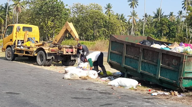 Pengangkutan Sampah di Touna Tidak Optimal Armada Angkut Jadi Kendala