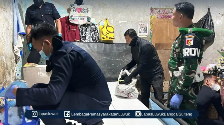 Lapas Luwuk Gelar Razia Gabungan dan Tes Urine Massal