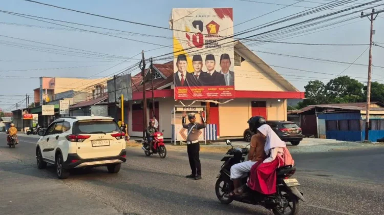 Strong Point Pagi, Satlantas Touna Atur Lalu Lintas di Jam Sibuk