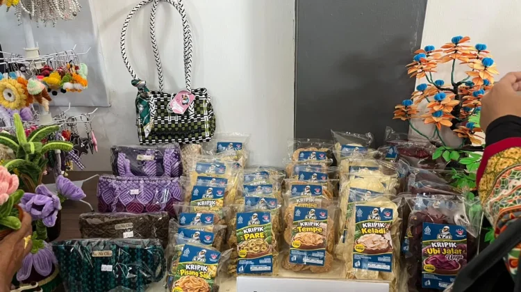 L’Pas Produk Karya Warga Binaan Lapas Luwuk Curi Perhatian