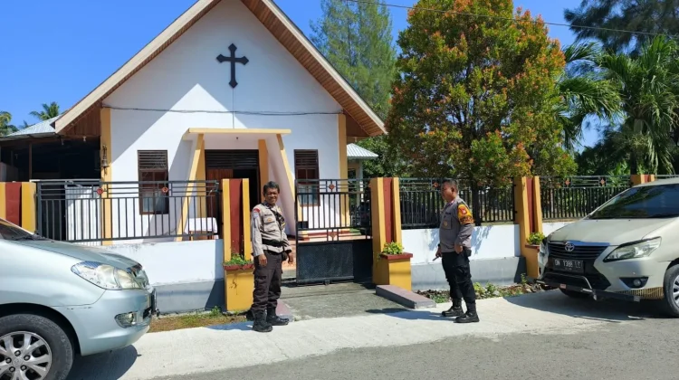 Polsek Ampana Kota Intensifkan Patroli Dialogis di Rumah Ibadah