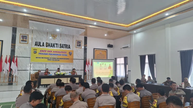Bhabinkamtibmas Polres ToJo Una Una Dibekali Program Perlindungan Sosial