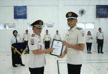 Lapas Luwuk Anugerahkan Pegawai Teladan Triwulan I 2026, Dorong Budaya Kerja PRIMA