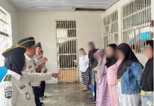 Plt Kalapas Ampana Beri Arahan WBP Blok Wanita