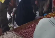 Aksi Emosional Pedagang Warnai Penertiban di Pasar Sore Dondo