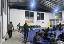 Polres Touna Rayakan May Day lewat Domino Press Humanis