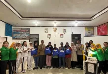 Lapas Luwuk Salurkan Bantuan Sosial untuk Warga Desa Tontouan