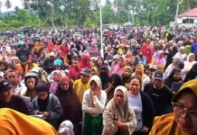 Warga Ratolindo Touna Apresiasi Penyaluran Gas LPG 3 Kg Tepat Waktu