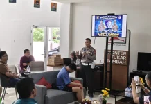 Satlantas Polres Banggai Optimalkan Edukasi Kamseltibcarlantas pada Pekerja