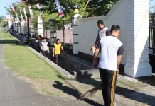 Sambut Hari Bhayangkara ke-80, Wakapolres Touna Pimpin Kerja Bakti Bersihkan Mako
