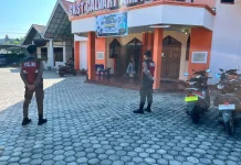 Polres Touna Lakukan Pengamanan Ibadah Minggu di Sejumlah Gereja
