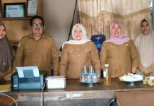 Wabup Surya Lapasiri Sidak Pemutakhiran DTSEN di Kecamatan Tojo Barat