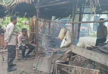 Satbinmas Polres Touna Sambangi UMKM Gula Merah, Imbau Jaga Kualitas Produk