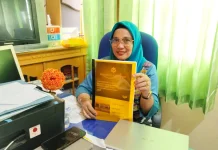 Sat Binmas Polres Touna Edukasi Disiplin dan Etika Bagi Pelajar