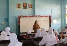 Tanamkan Nilai Kejujuran SMPN 1 Ampana Kota Optimalkan Pendidikan Antikorupsi