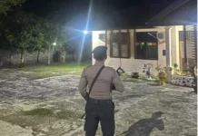 Pastikan Mako dan Aspol Aman, Personel Samapta Polres Touna Patroli Jalan Kaki