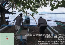 Satpolairud Polres Touna Sambangi Nelayan di Desa Uebone