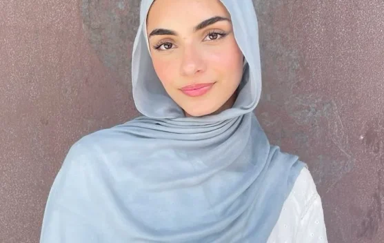 Kenali Kelebihan Pashmina Viscose Dibandingkan Bahan Lain