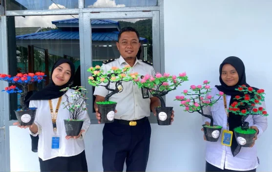 Kreativitas Warga Binaan Lapas Luwuk Olah Limbah Bernilai Ekonomi