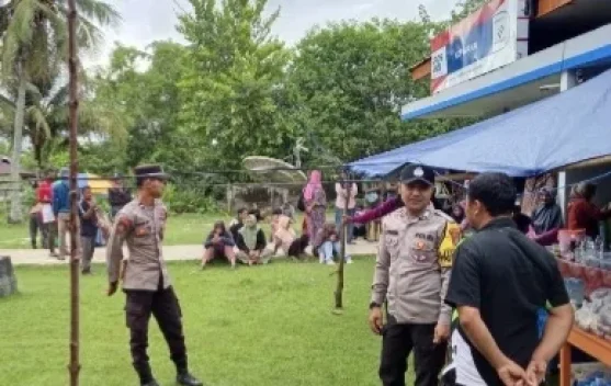 Jaga Kamtibmas Tetap Kondusif, Polsek Una Una Gelar Patroli Dialogis
