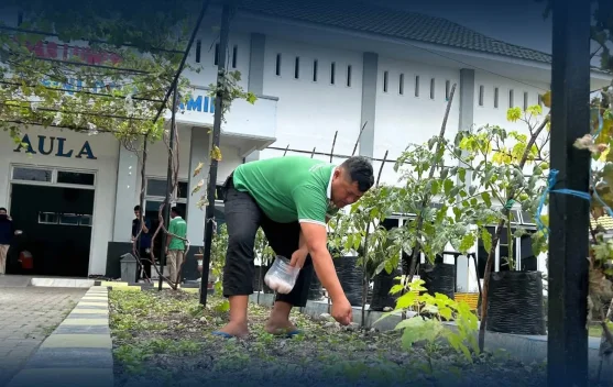 Warga Binaan Lapas Luwuk Sulap Lahan Terbatas Menjadi Kebun Produktif