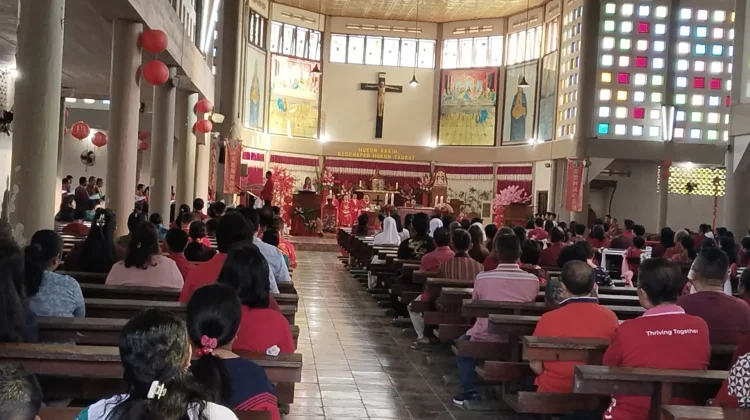 Imlek, Vikjen Keuskupan Atambua Mengajak Berjalan Bersama Tuhan