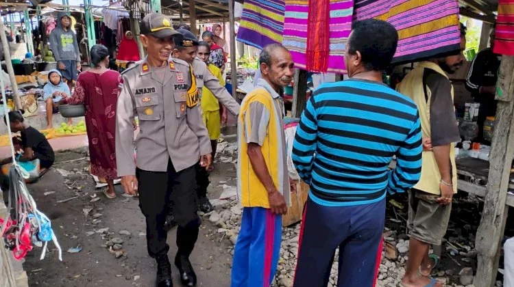 Patroli Dialogis Polsek Pantar Amankan Pasar Kabir