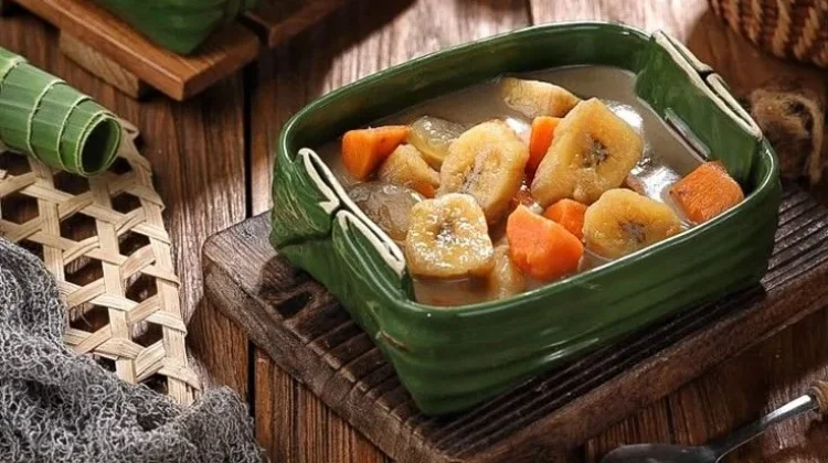 Kurma dan Kolak, Kuliner Nikmat tapi Tetap Sehat